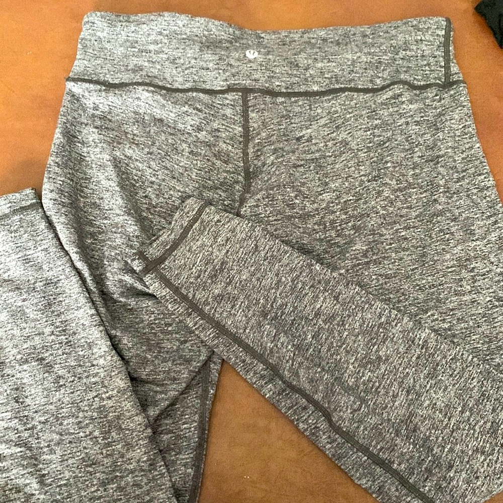 Lululemon Wonder Unders size 12